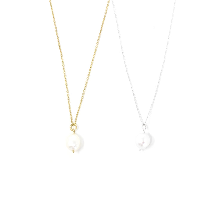 Pearl Dangle Necklace