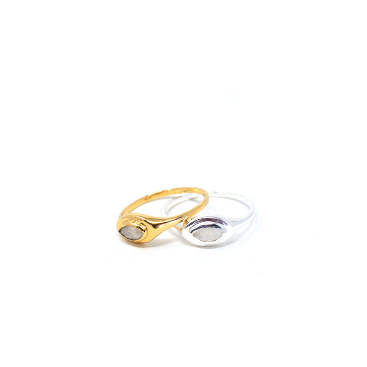 Marquise Signet Small Moonstone