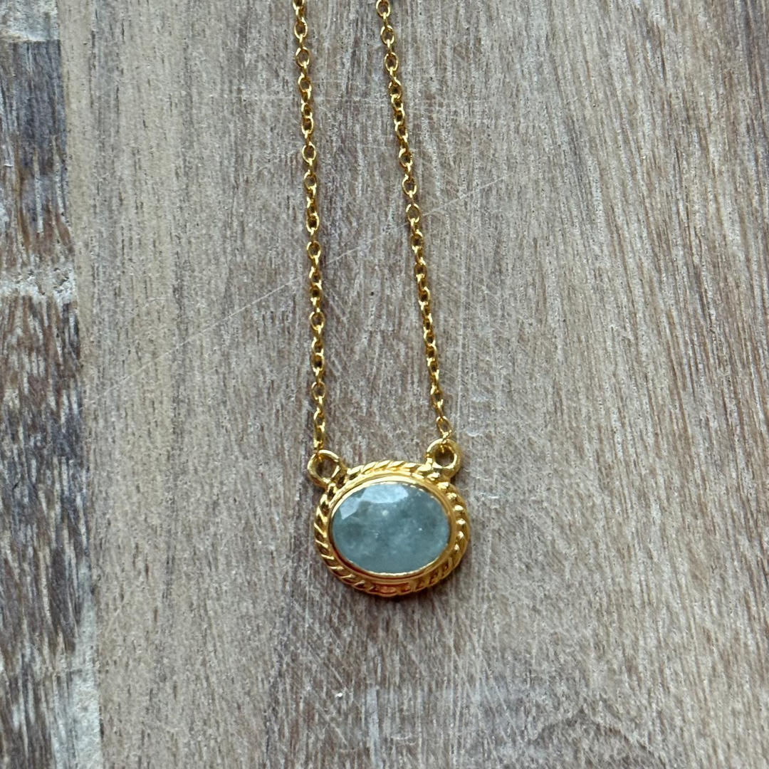 Boho Oblong Necklace Milky Aquamarine