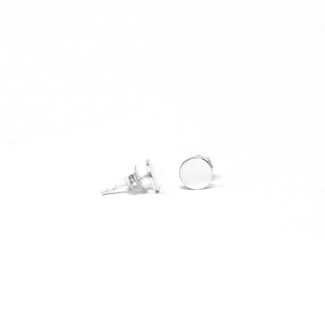 Necessary Shape Stud Round
