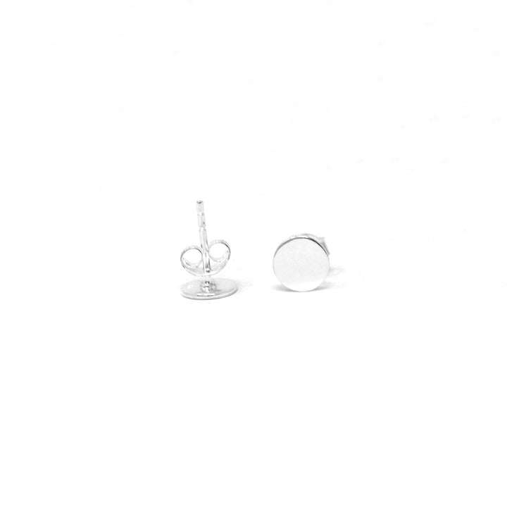 Necessary Shape Stud Round